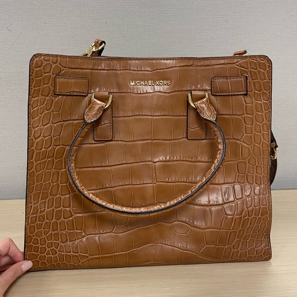 Michael Kors Brown Leather Purse